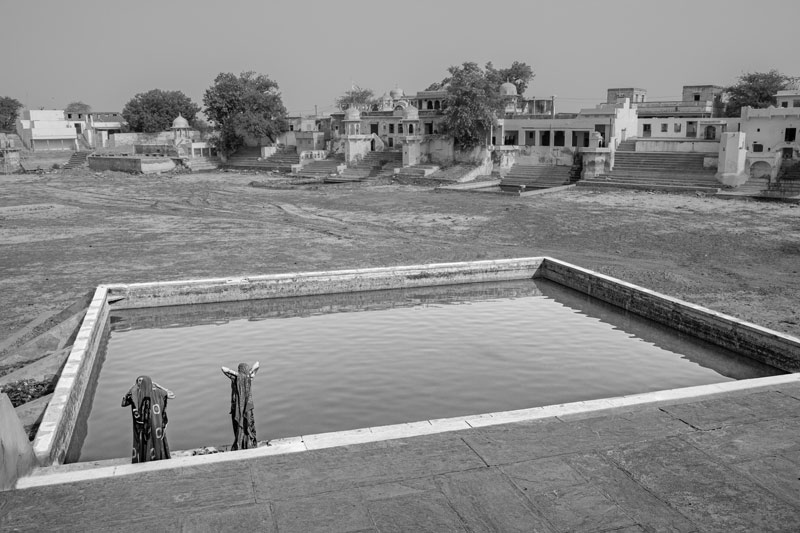 Valuing groundwater for cultural services - A constructed tank filled with groundwater amidst the dry bed of sacred Devyani Kund in Sambhar Lake town, district Jaipur, Rajasthan